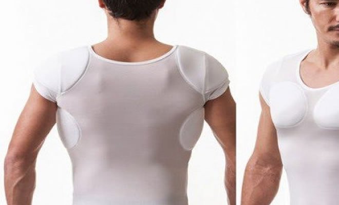 Camiseta com músculos