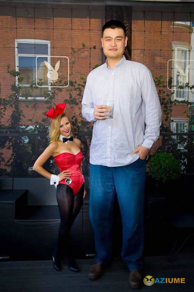 Fecha os olhos e imagina a cena. Fecha os olhos e imagina a cena.