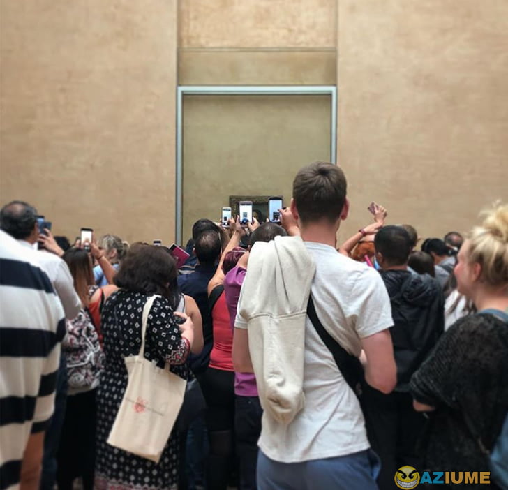 Olha ali, é a “Mona Lisa”! Eu acho... Olha ali, é a “Mona Lisa”! Eu acho...