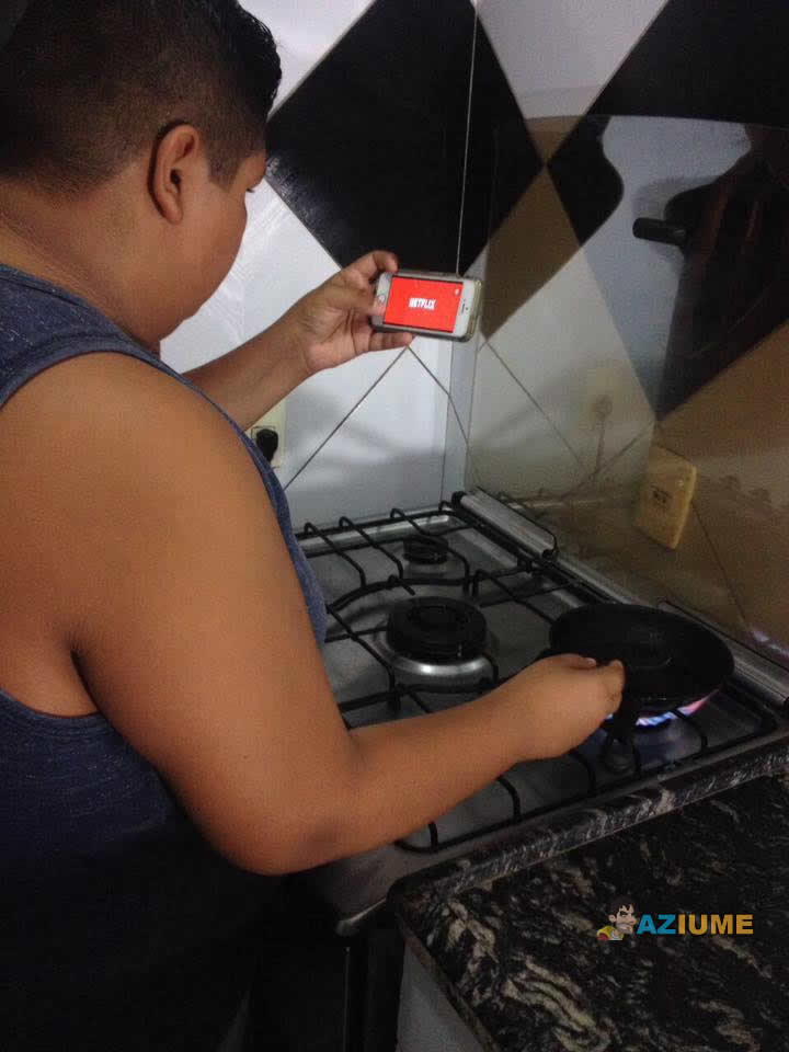 Quando eu começo assistir uma série muito boa