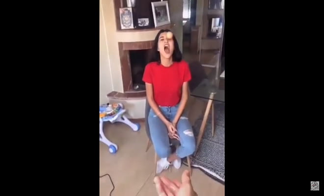 Como arruma treta com sua namorada com uma brincadeira Como arruma treta com sua namorada com uma brincadeira