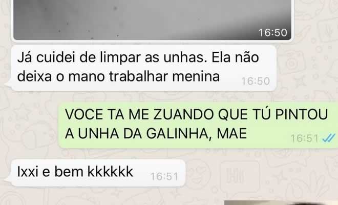 Quando a nova amiga de sua mãe é uma galinha
