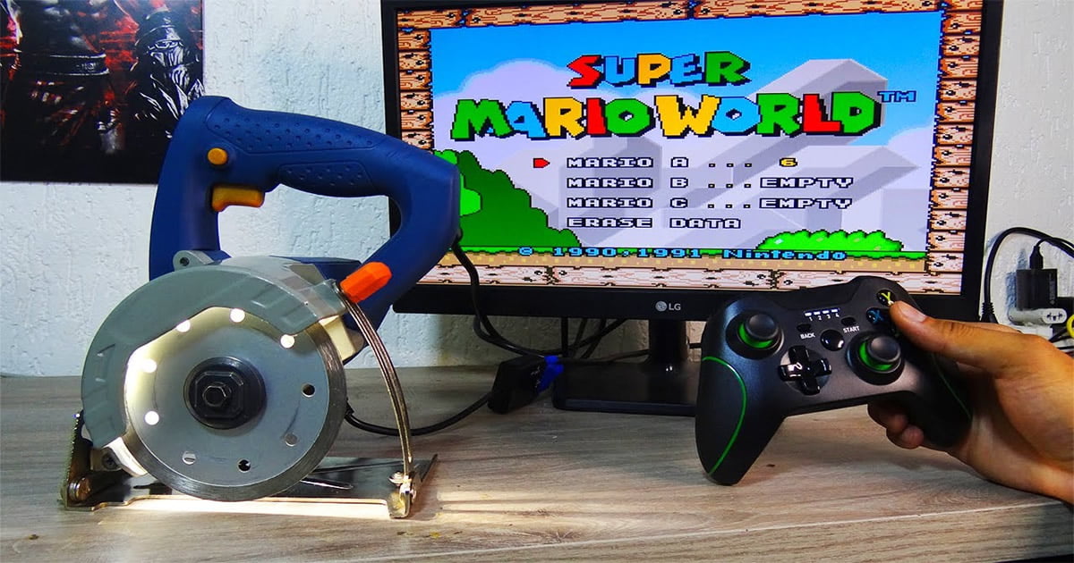 Primeira vez que eu vejo uma makita gamer Primeira vez que eu vejo uma makita gamer