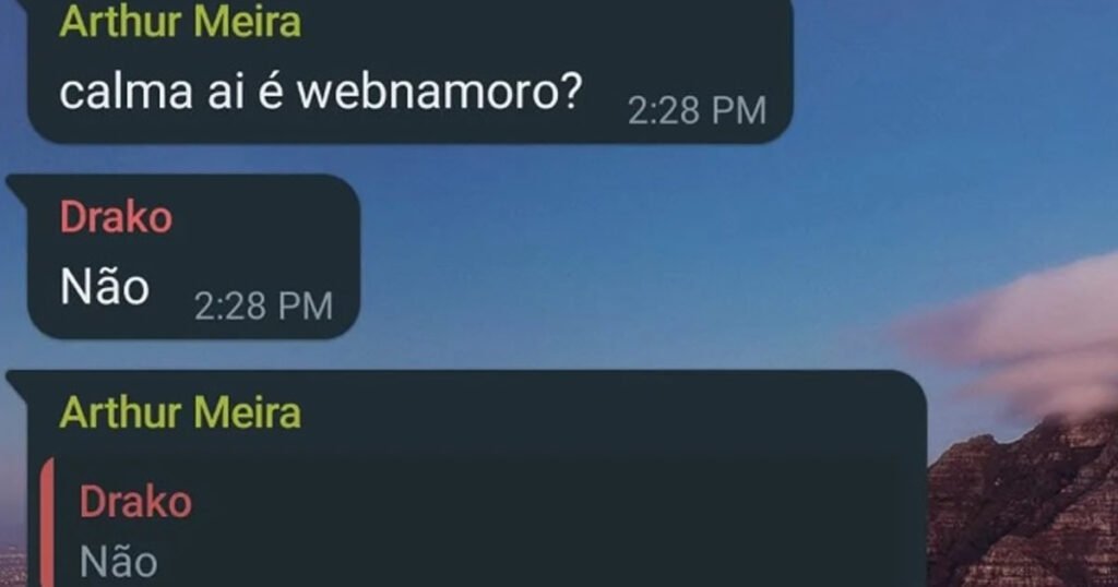 Não é webnamoro ela está viajando Não é webnamoro ela está viajando