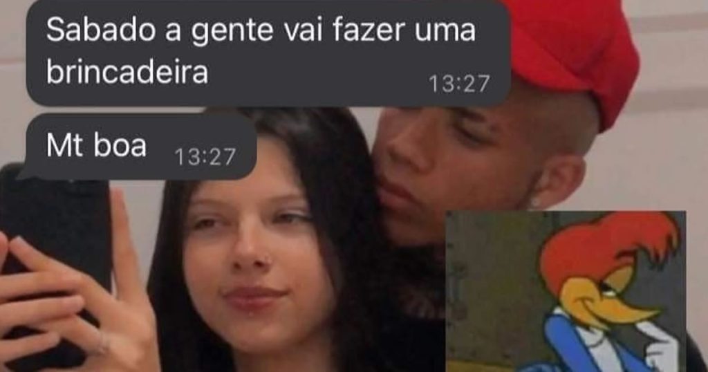 Aquela brincadeira com o namorado Aquela brincadeira com o namorado