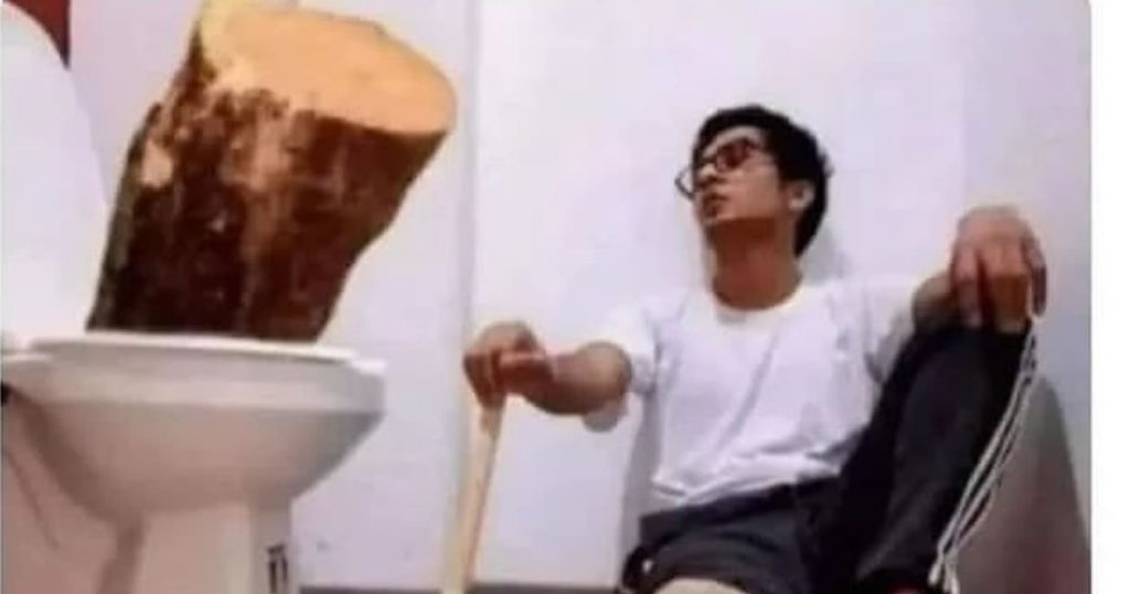 Medo de todo homem ao usar o banheiro da casa da namorada Medo de todo homem ao usar o banheiro da casa da namorada