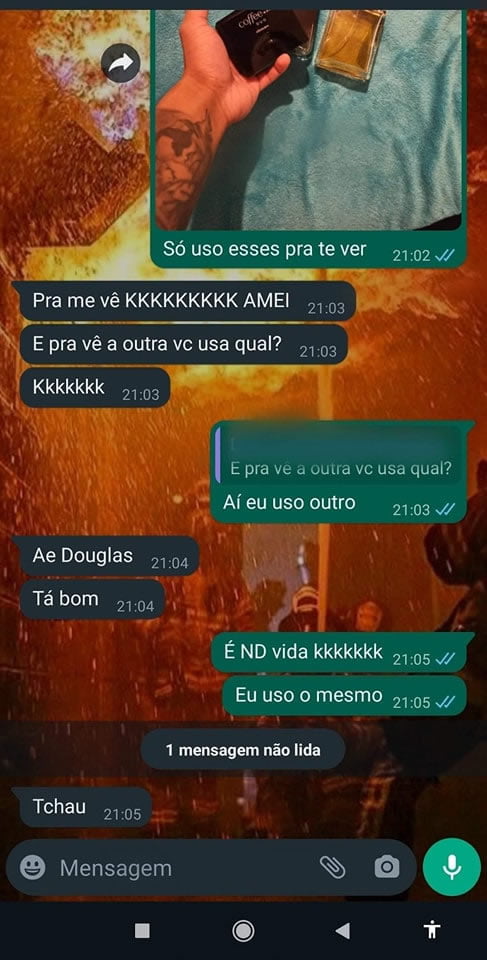 Aprenda como termina um relacionamento com perfume