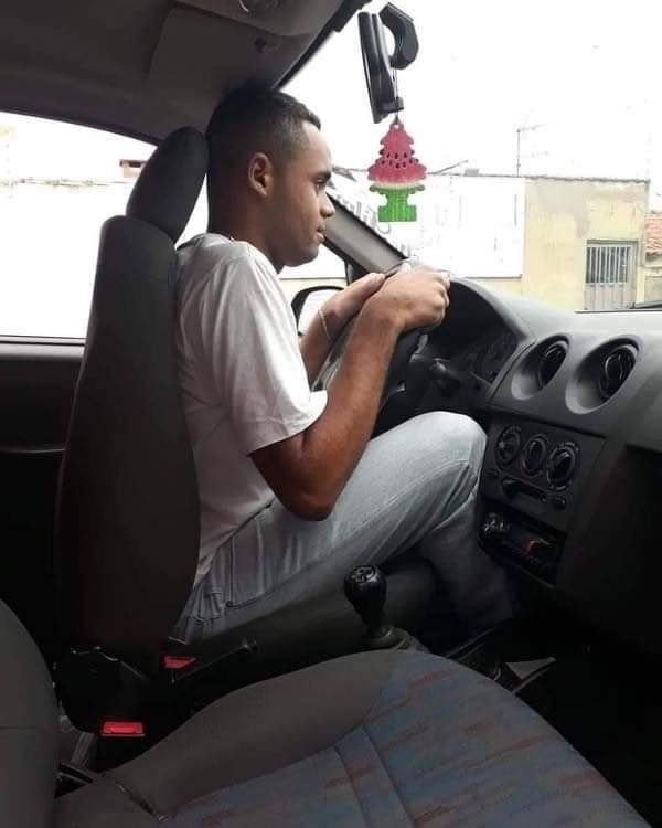 Quando você recebe de volta o carro que emprestou pra sua mulher Quando você recebe de volta o carro que emprestou pra sua mulher