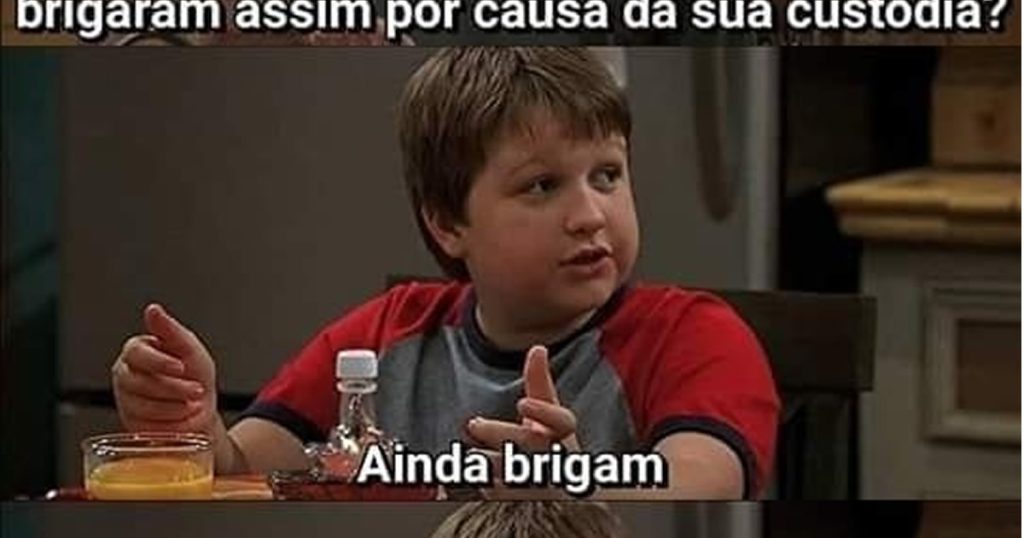 Aquele famoso jogo de empurra-empurra Aquele famoso jogo de empurra-empurra