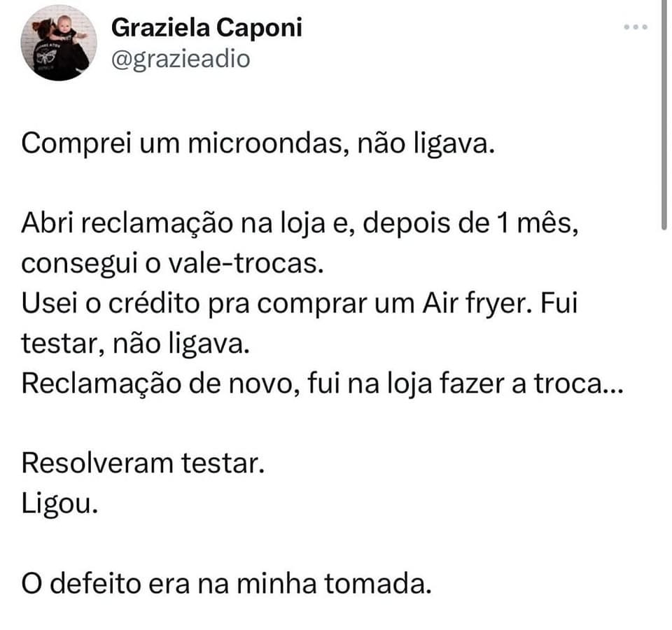 Quando o problema não é o micro-ondas nem a air fryer... É a tomada! Quando o problema não é o micro-ondas nem a air fryer... É a tomada!