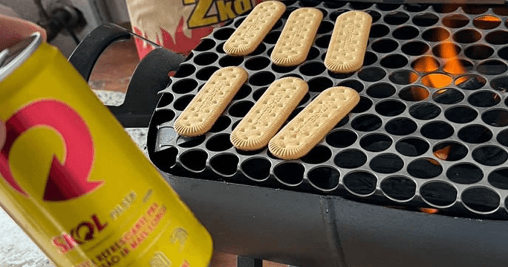 Churrasco de biscoito: Quando a brasa e a criatividade brasileira se encontram! Churrasco de biscoito: Quando a brasa e a criatividade brasileira se encontram!