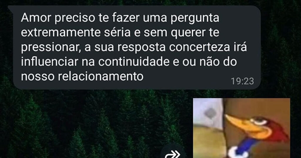 Ciúmes nível hardcore: quando o namoro vira uma prova de filosofia transcendental em 1 minuto Ciúmes nível hardcore: quando o namoro vira uma prova de filosofia transcendental em 1 minuto