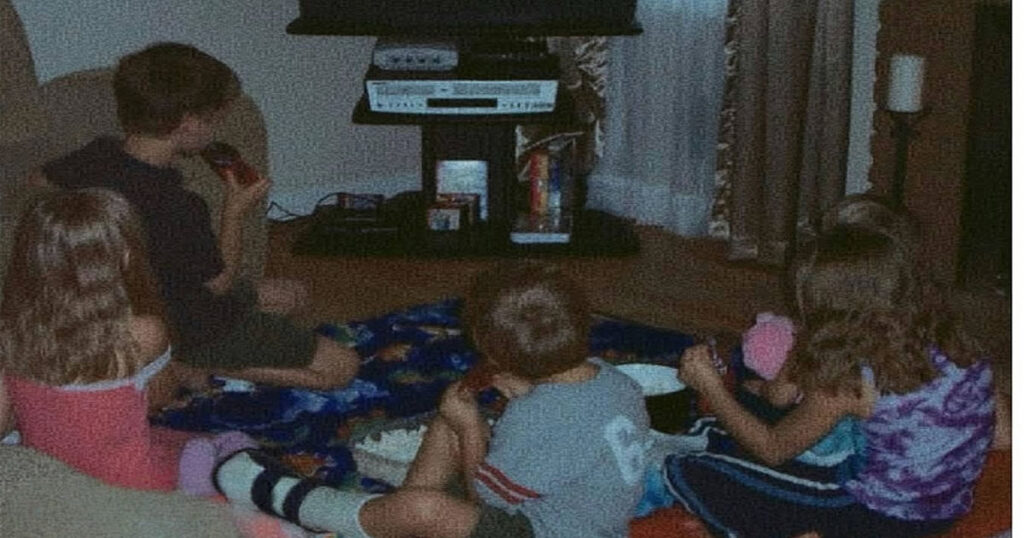 Volta, infância! Prometo que nem vou reclamar do Bom Dia & Cia Volta, infância! Prometo que nem vou reclamar do Bom Dia & Cia