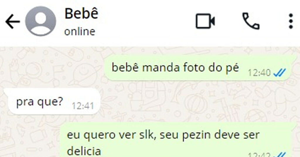 Do pezinho delicado ao Pé-ludo Fashion Week Do pezinho delicado ao Pé-ludo Fashion Week