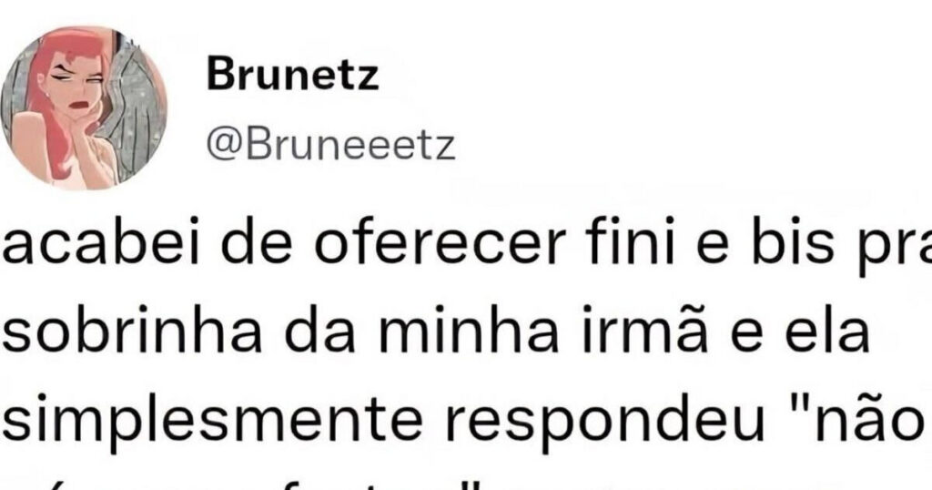 A criança fitness que humilhou a humanidade com uma banana