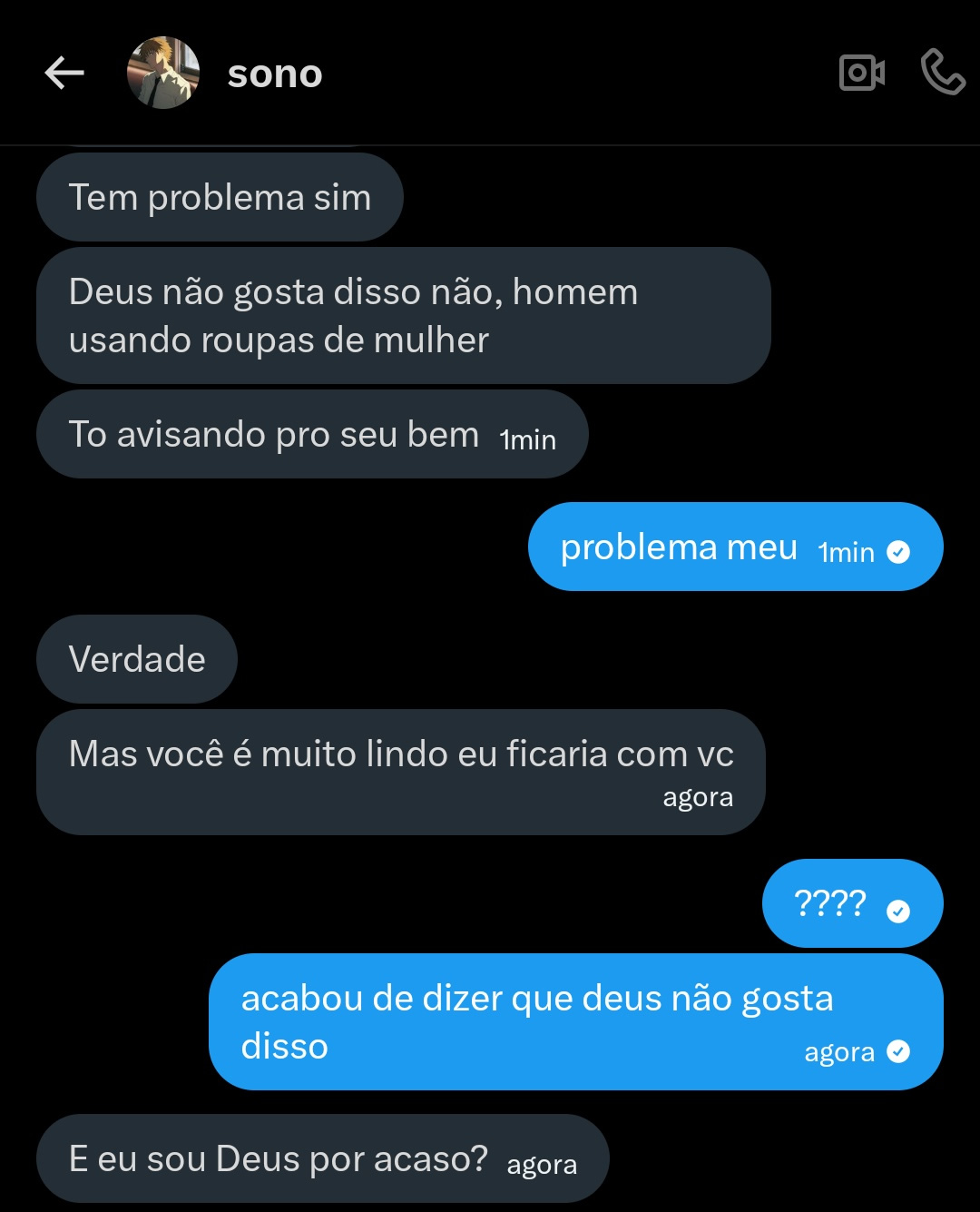 Moral flexível, fé seletiva e a arte de se contradizer em tempo real