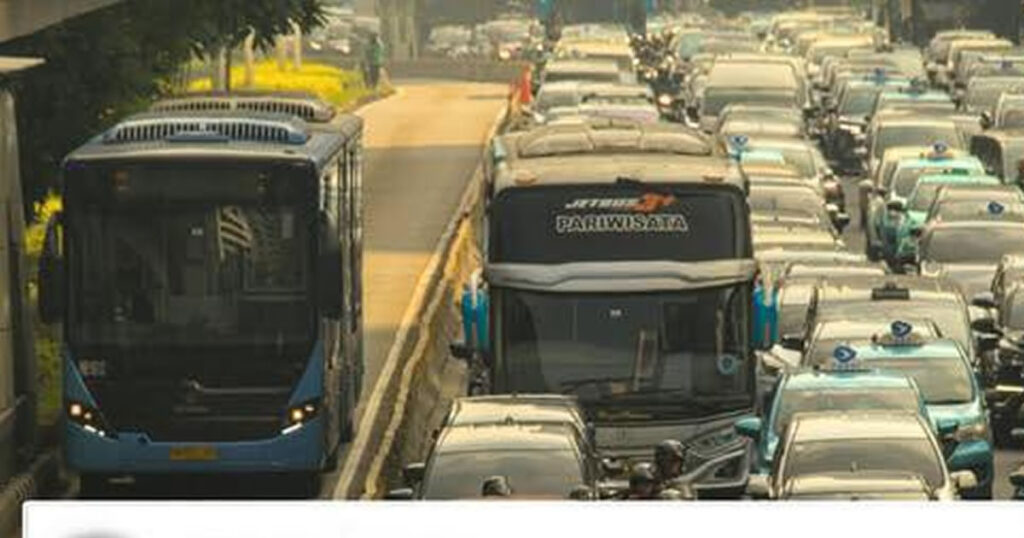 Quando o brasileiro descobre o ônibus e acha que criou o novo Uber