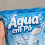 O dia em que inventaram água em pó e derrotaram o bom senso