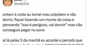 Mulher que dormiu tão forte que sonhou que estava com insônia